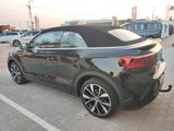 Volkswagen T-Roc Cabrio 1.5 TSi DSG R-Line AHK  Navi Matrix - Volkswagen T-Roc: Schwarz, Cabrio
