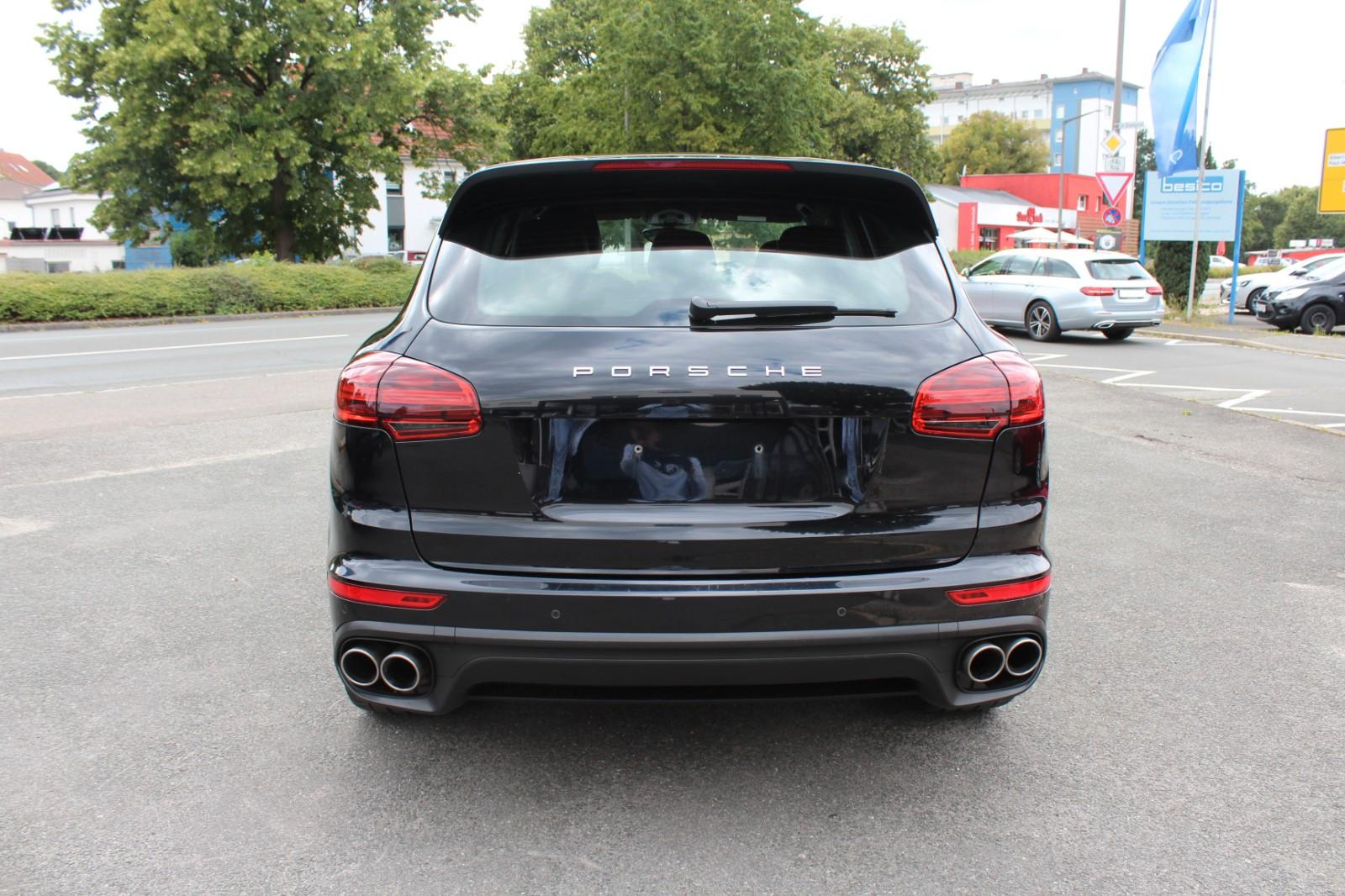 Porsche Cayenne S Diesel 1.Hand*21 Zoll*Bose*14-Wege*ACC