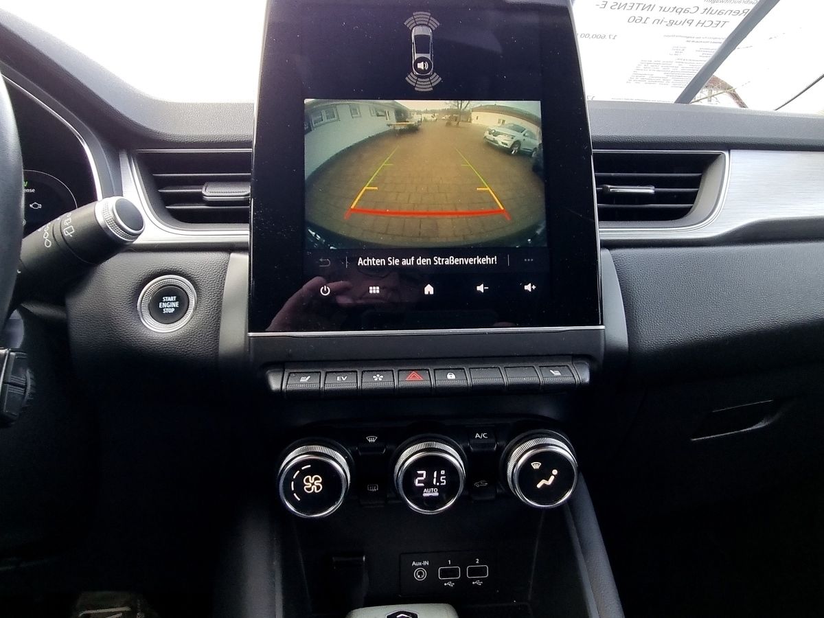 Fahrzeugabbildung Renault Captur INTENS E-TECH Plug-in 160