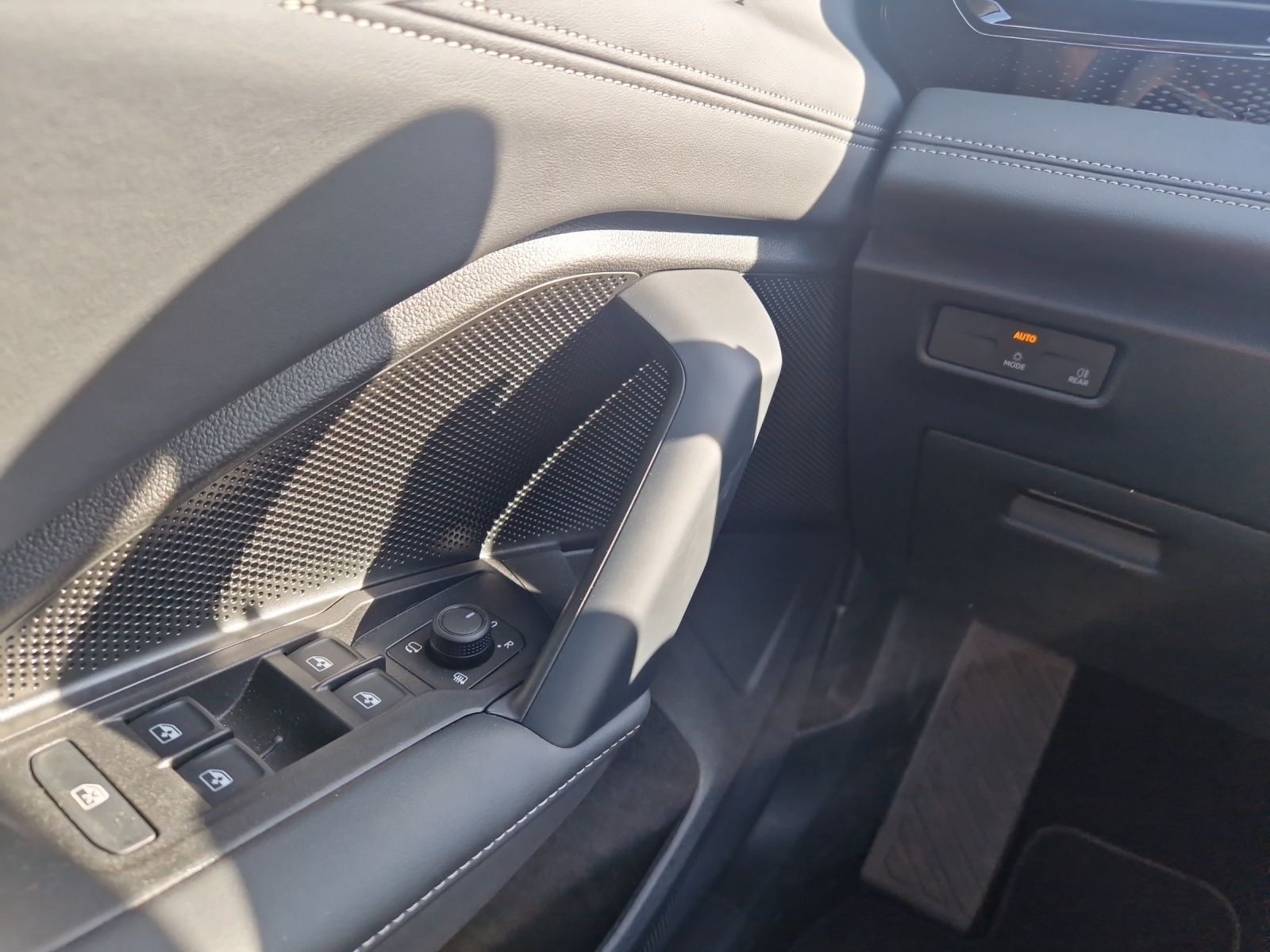 Fahrzeugabbildung Volkswagen Tiguan 1.5 eTSI