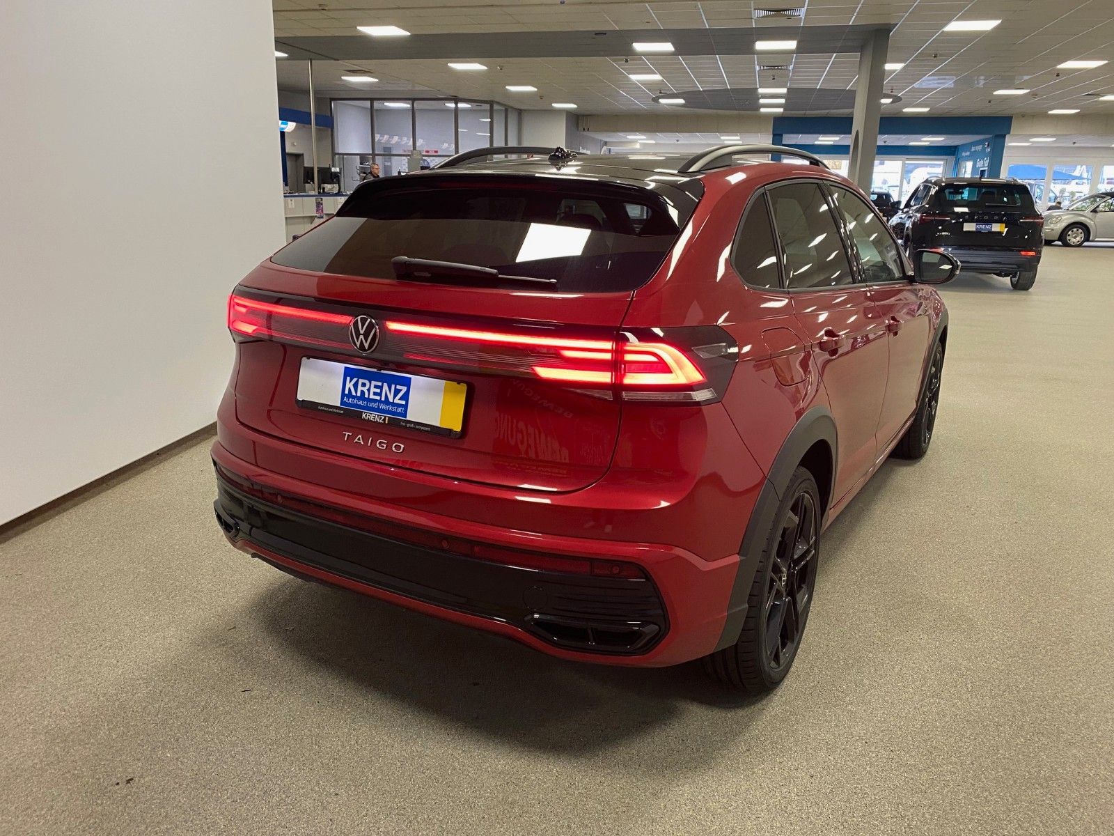 Fahrzeugabbildung Volkswagen Taigo 1.5 TSI DSG R-LINE+Black Style+ACC+Matrix+