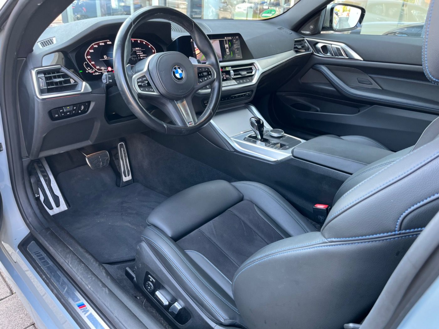 Fahrzeugabbildung BMW M440i Coupé HK-HiFi/RFK/KomfZug 2 JAHRE GARANTIE