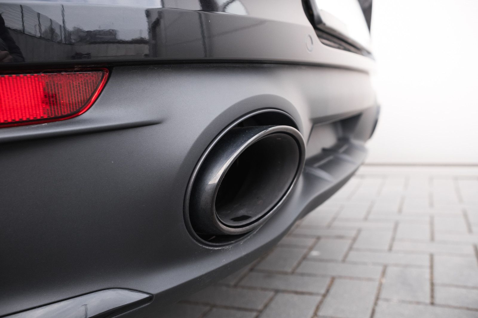 Fahrzeugabbildung Porsche 992/911 Targa 4 GTS-Lift-Inno-Burm.-Nachtsicht