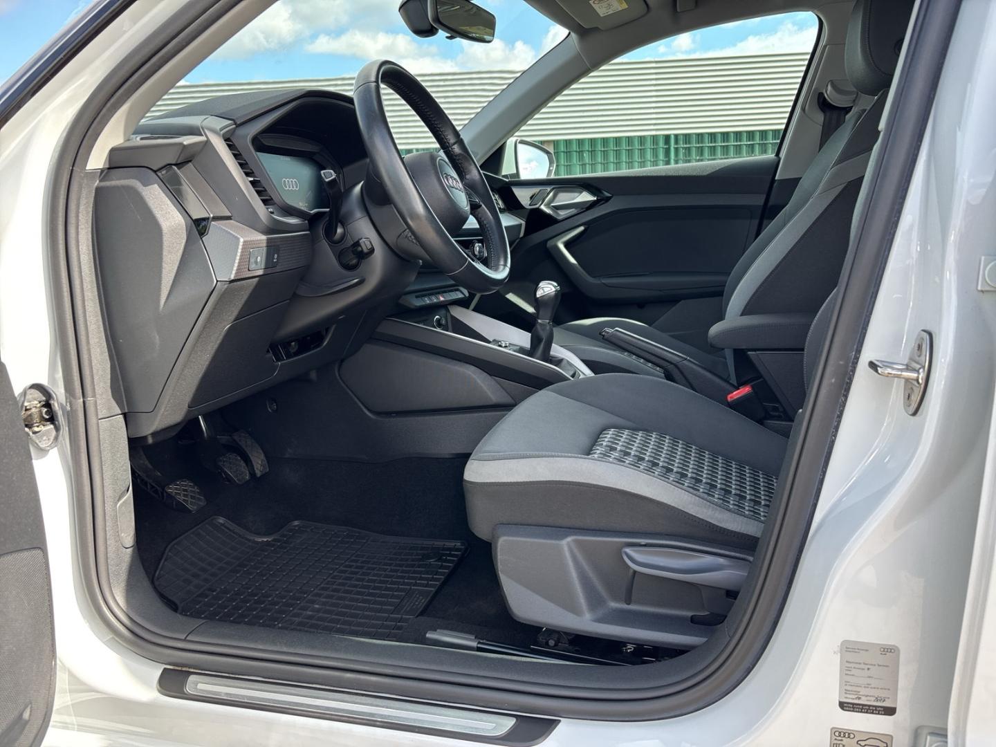 Audi A1 advanced TFSI 1.0 Sportback t Apple CarPlay