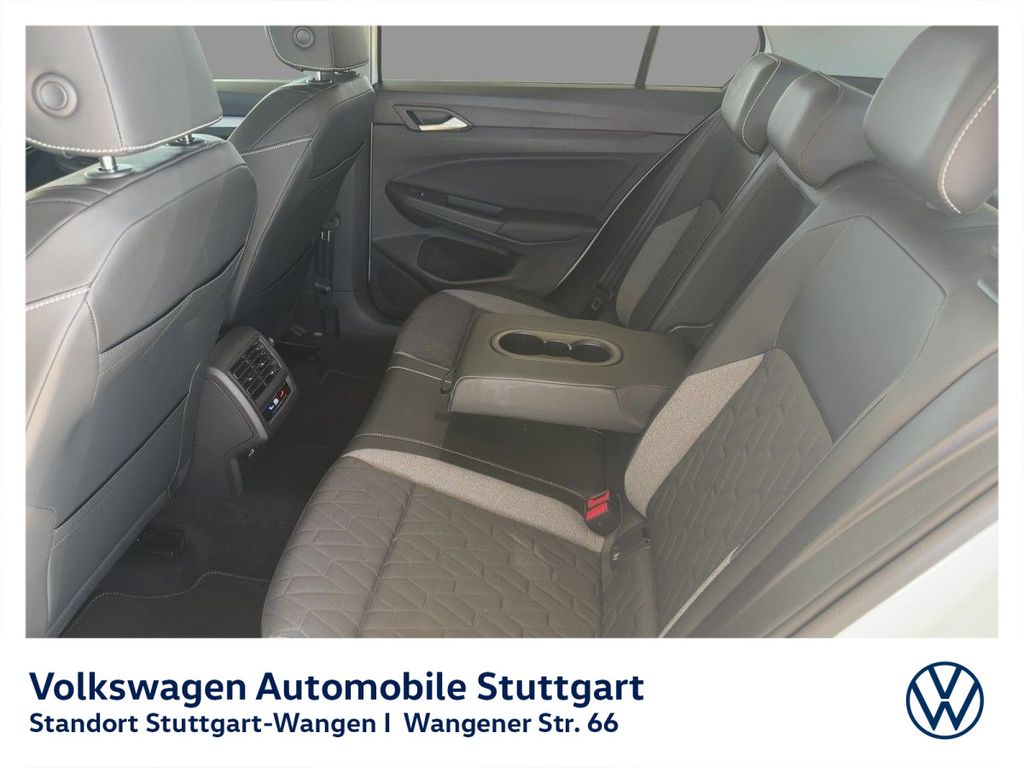 VOLKSWAGEN Golf 2026
