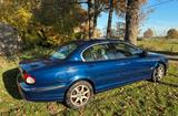 Jaguar X-Type 2 Liter V6 - Bastlerfahrzeug - blaue Jaguar X-Type