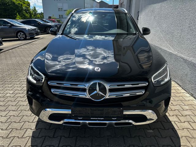 MERCEDES-BENZ GLC 300de 4Matic/Exklusive Interieur/Display