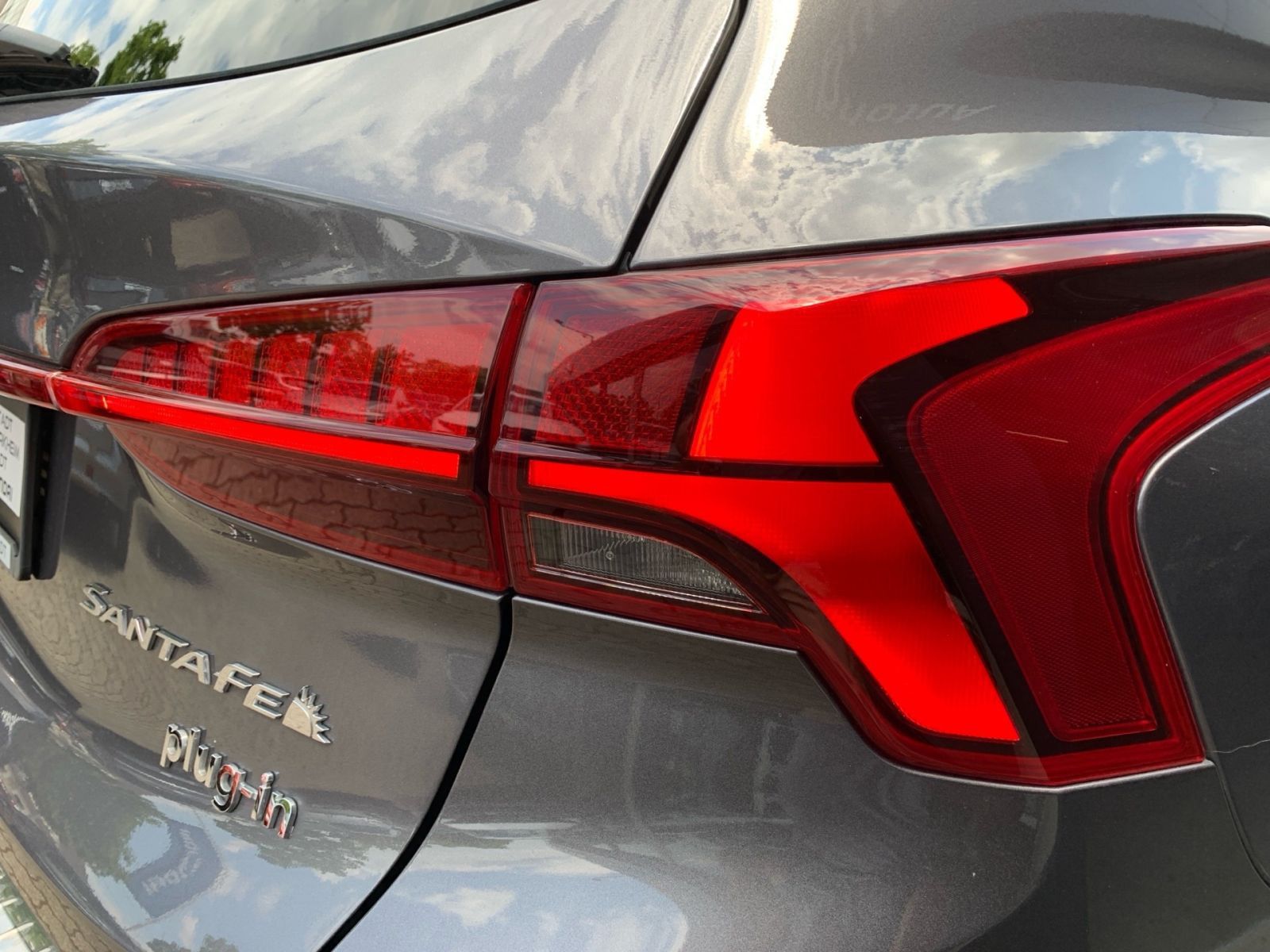 Fahrzeugabbildung Hyundai SANTA FE 1.6 T-GDI Prime Plug-In Hybrid 4WD 5-Si