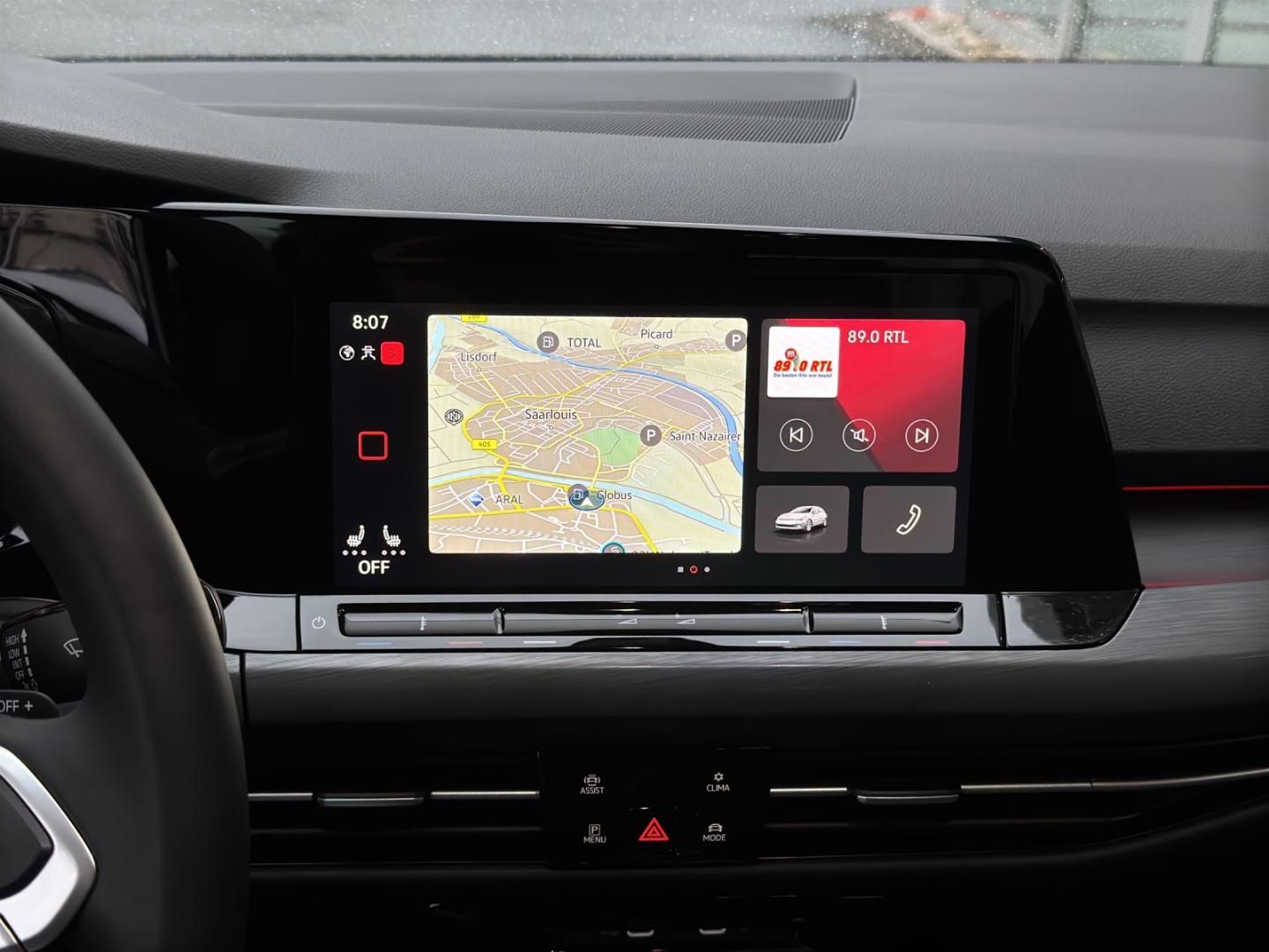 Fahrzeugabbildung Volkswagen Golf Style Style 1.4 eHybrid DSG,IQ-Light,SH,Nav