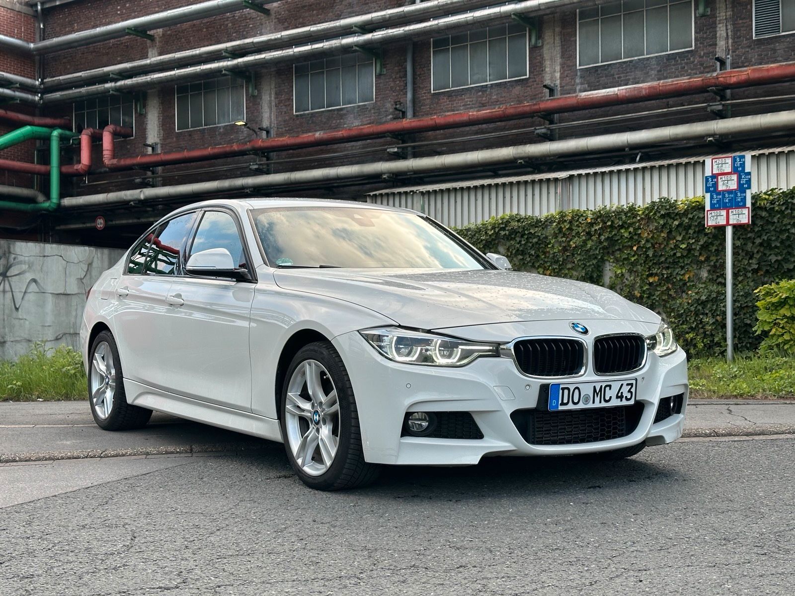 BMW BMW 320d F30 X-drive Facelift LCI M-Paket ...
