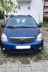 Toyota Corolla Verso - gebrauchte Toyota Corolla Verso aus dem Jahr 2003