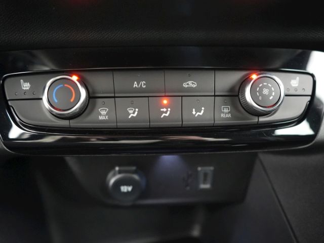 Corsa F FACELIFT GS+LED LICHT+RÜCKFAHRKAMERA+SIT