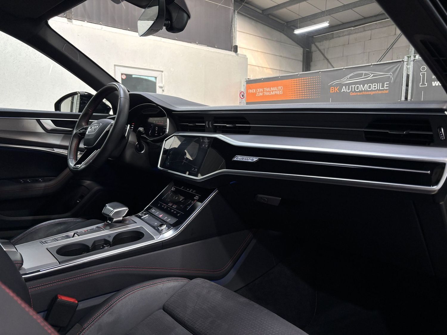 Fahrzeugabbildung Audi A6 45TDI qua S line sport #Matrix#Black#B&O#Pano