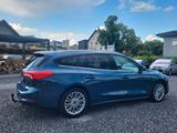 Ford Focus Turnier Titanium TDCi/Navi/LED/AHK/Kamera - Ford Focus: Turnier Tdci
