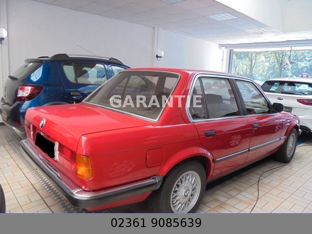 Fahrzeugabbildung BMW 316 E30 Limo Orginal 66Tkm/Mit H-Kennzeihen