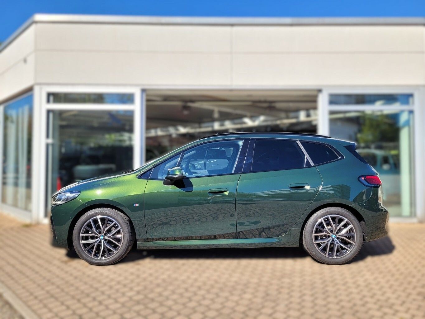 BMW 218 Active Tourer M Sport*AHK*HUD*360°Kamera*Pan imagem 2