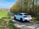 BMW X6 xDrive50i - M-Sportpaket - BMW X6: 50i