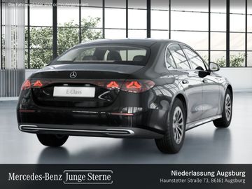 Mercedes E 200 - 4