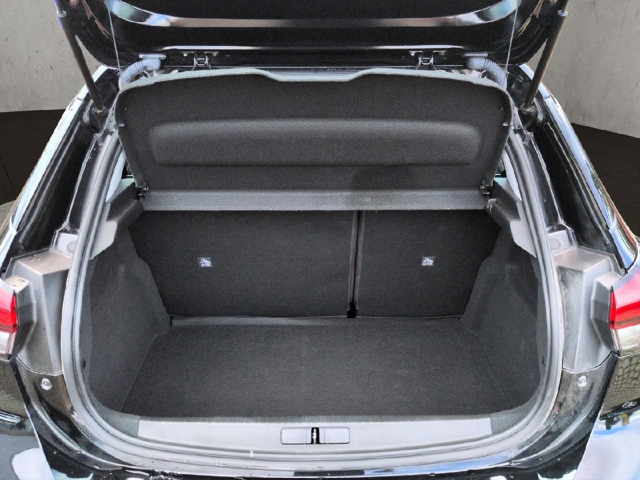Fahrzeugabbildung Opel Corsa 1.2T Elegance - Kamera h, Sitz-, Lenkradhz
