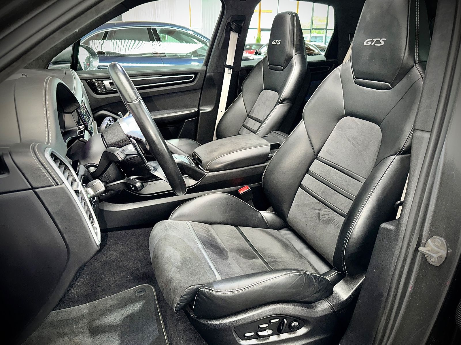 Porsche Cayenne*GTS*05.2027 APPROVED*Matrix-LED*Navi* foto 15