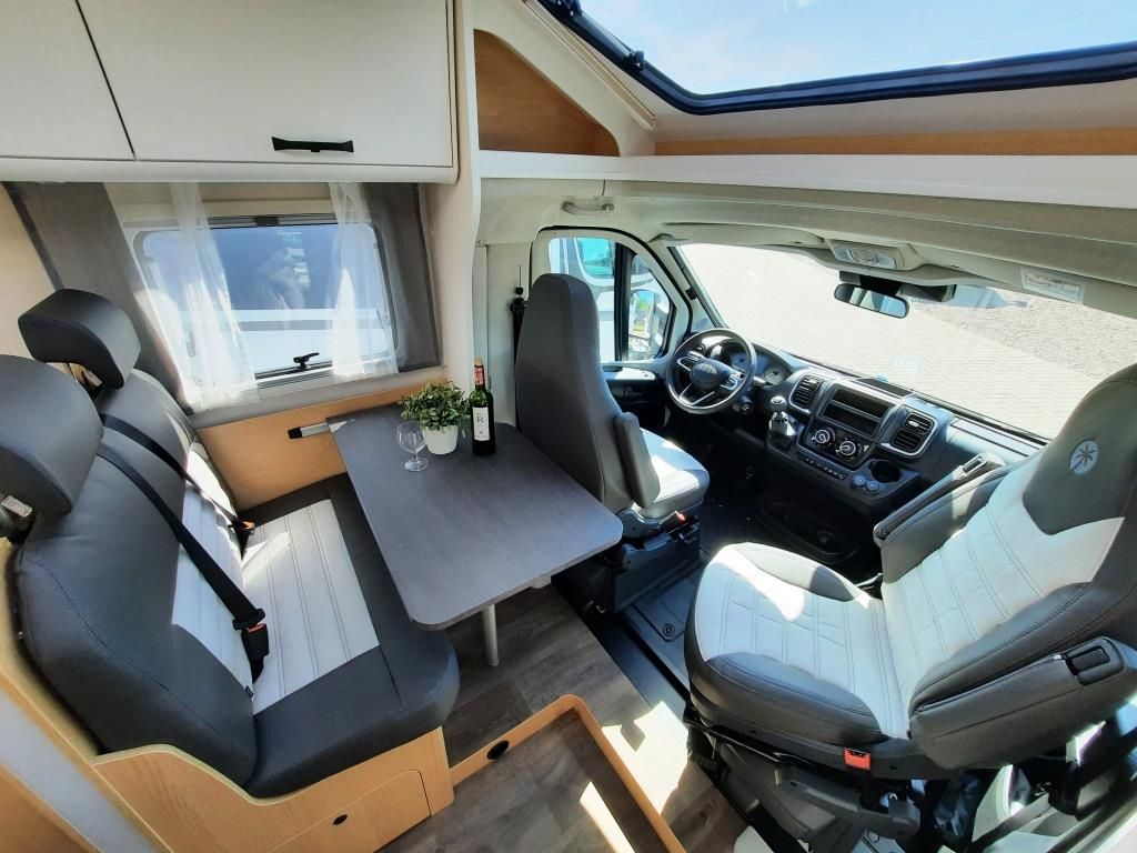 Fahrzeugabbildung Sunlight T 58 Adventure Edition Verfüg./Sparen Sie 3.612,