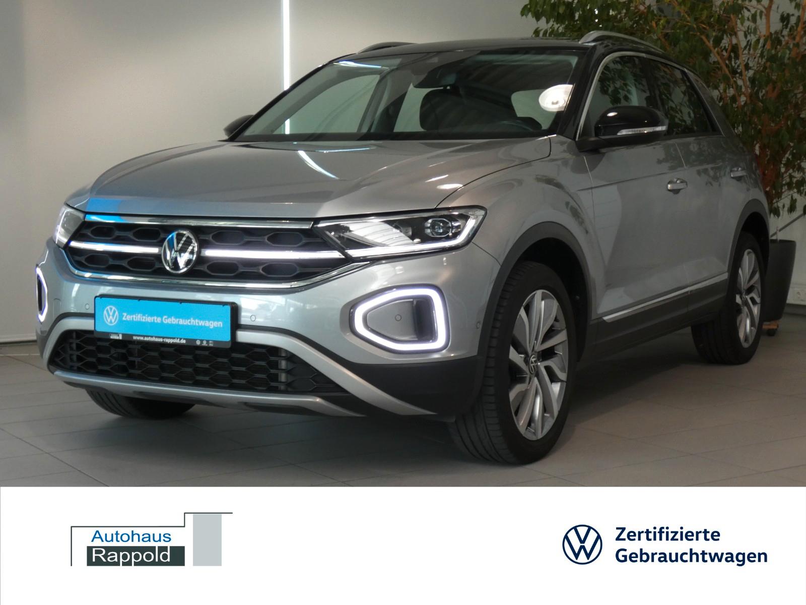 Volkswagen T-Roc Style 1.5 TSI DSG ACC RFK PANO IQLIGHT AHK