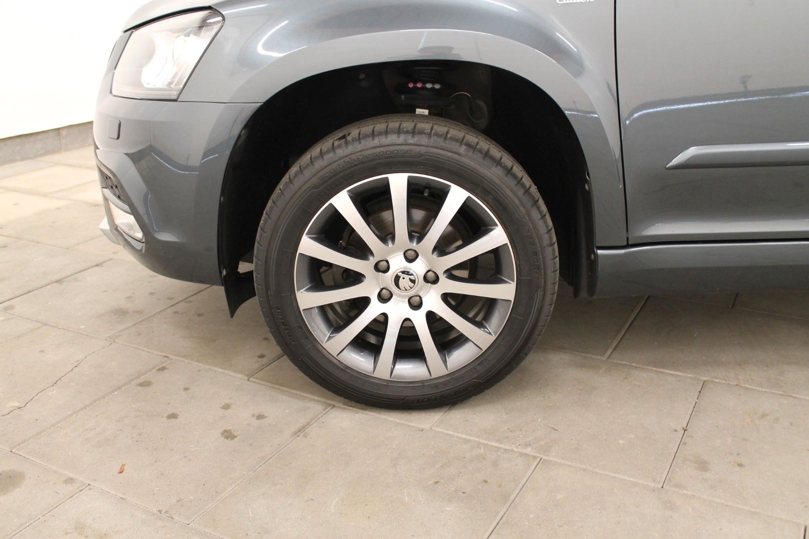 Fahrzeugabbildung SKODA Yeti Edition 1.2 TSI 77 kW