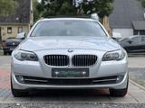 BMW 520 2Hd*TüvNeu*ServiceNeu*TopZustand*Pano*Leder - BMW 520 aus 2010: Kombi