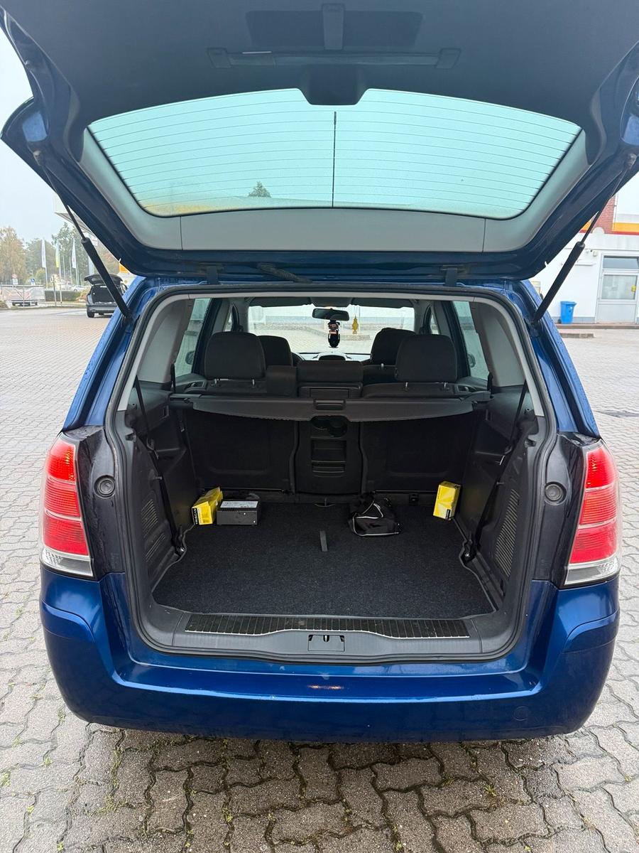 Opel Zafira 2007 — photo 12