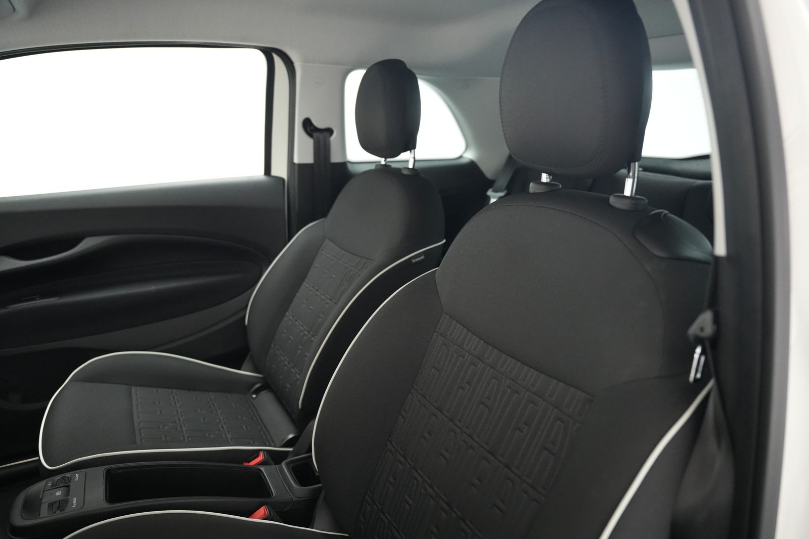 Fahrzeugabbildung Fiat 500 e*Klima*Bluetooth*Spurhalteassistent*Keyless