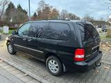 Kia Carnival 2.9 CRDI Automatik Klima - gebrauchte Kia Carnival aus dem Jahr 2006