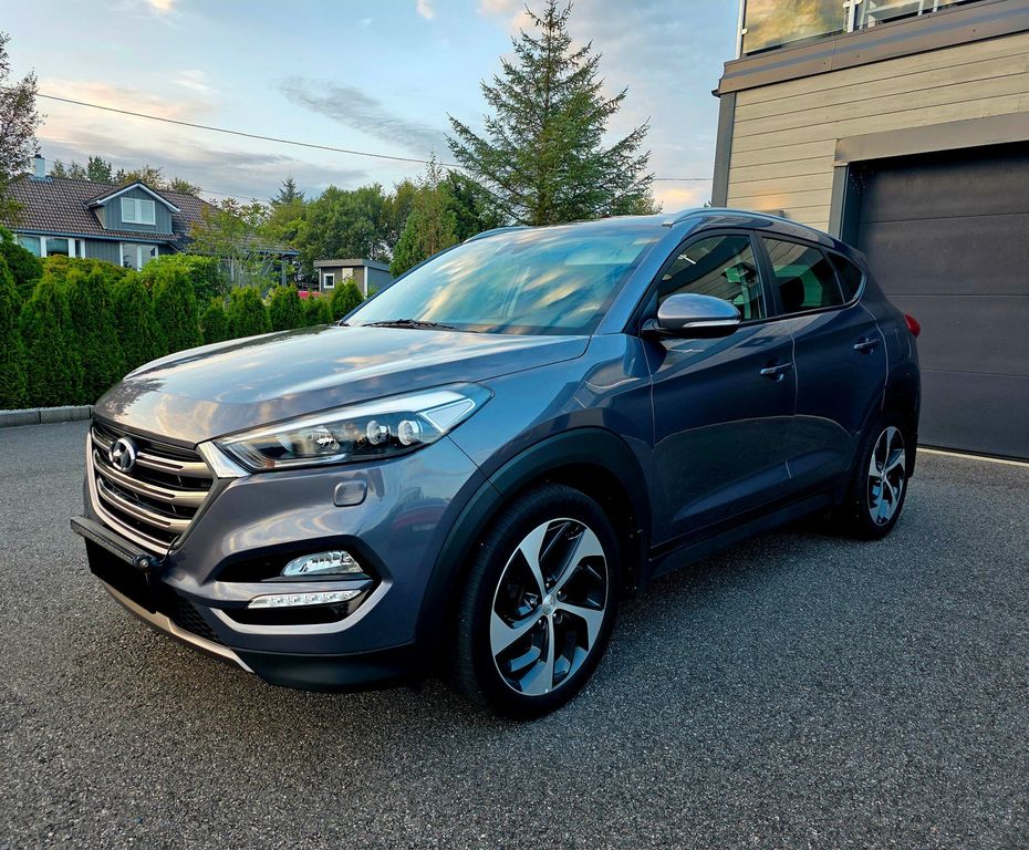 Image of Hyundai TUCSON