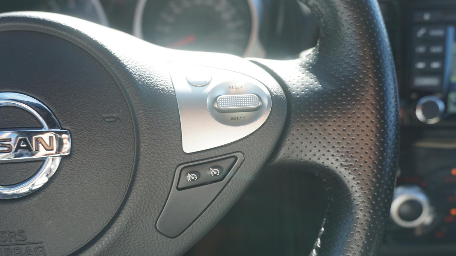Nissan Juke 1.6 DIG-T N-Connecta 4x4 Xenon Navi Kamera