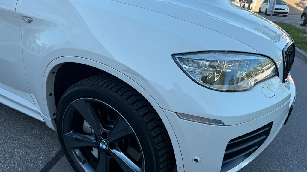 BMW X6 M50