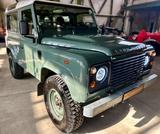 Land Rover Defender 90 E Station Wagon TD4 2.Hd TOP Zustand - : Grün