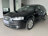 Audi A3 Sportback 2.0 TDI AUTOM KLIMAAUT NAVI PDC - Audi A3 aus 2007: 2.0