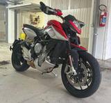 MV Agusta MV AGUSTA Rivale 800 ABS - MV AGUSTA RIVALE 800