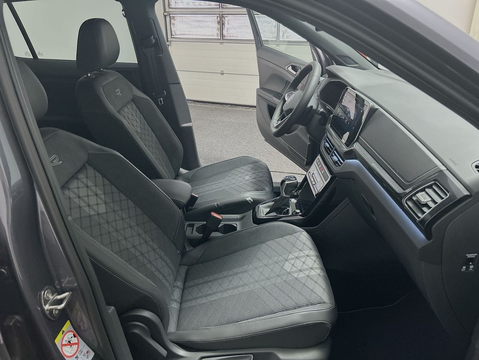 Volkswagen T-Cross - Bild 23