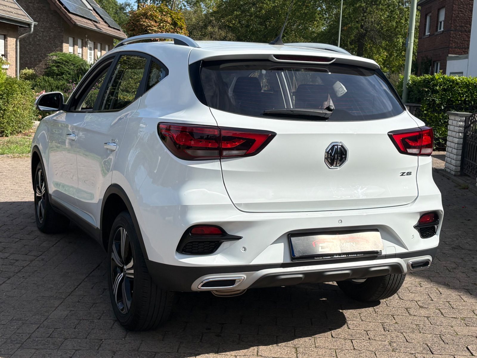 MG ZS