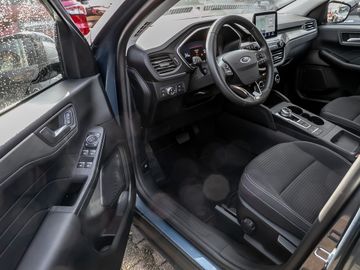 Ford Kuga 2.5 Plug-In Hybrid Titanium Winterpaket