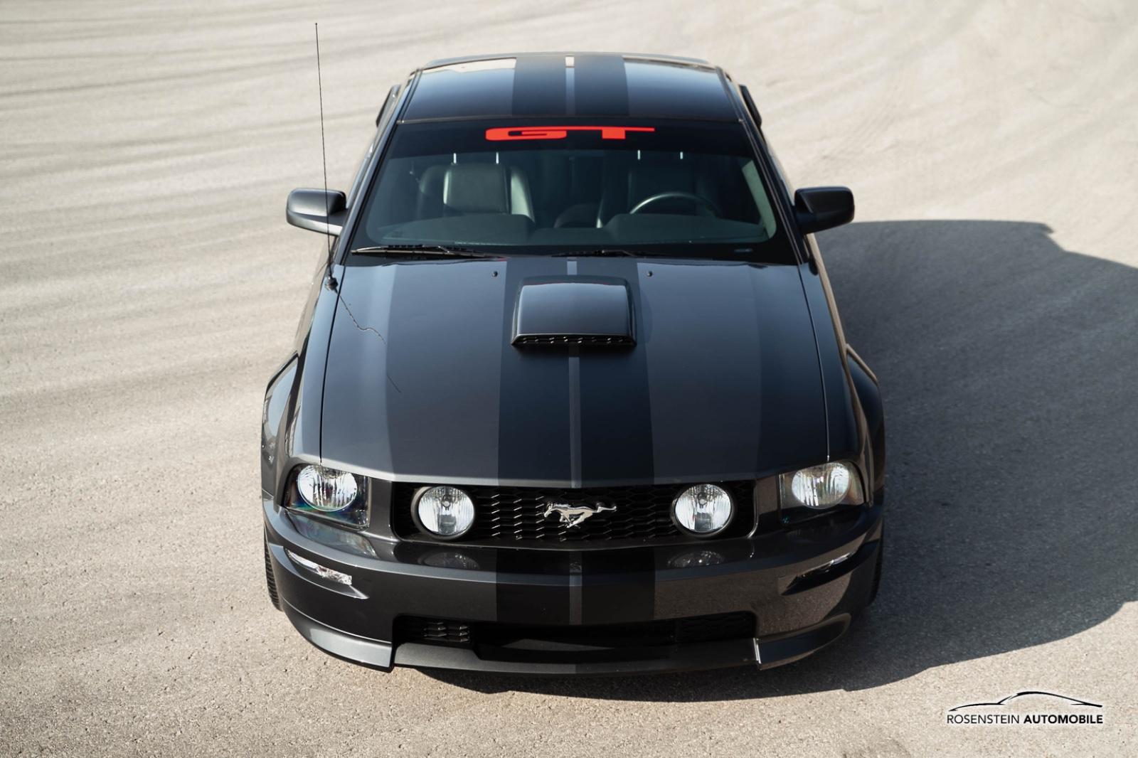 Ford Mustang 4,6 V8 GT Coupé Schalt. R20 Xenon
