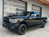 Dodge RAM 3500 Crew Cab Laramie 6.7l HO 3.99% - Gebrauchtwagen in Neuwagen-USAGE