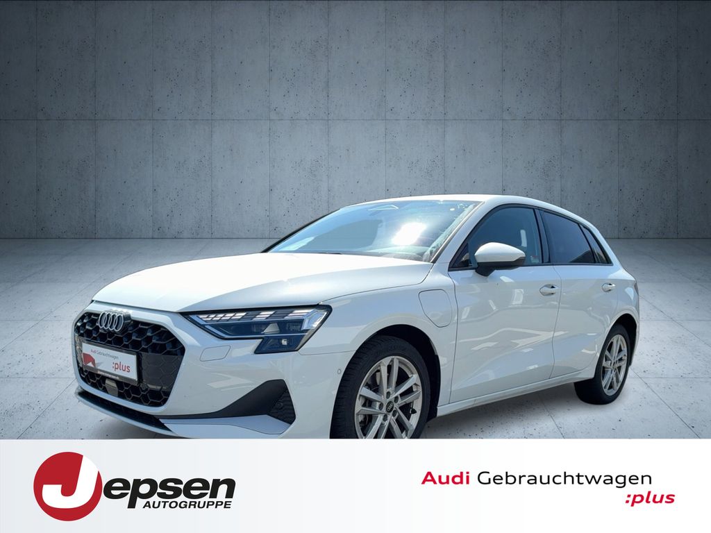 Audi A3 Sportback TFSI e advanced S tr. LED ACC Cam