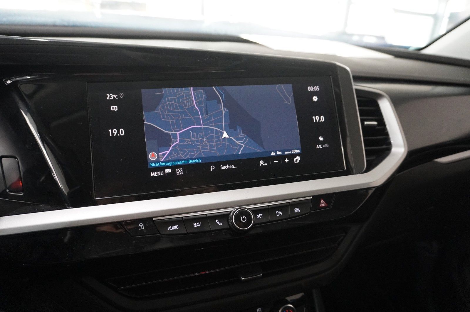 Fahrzeugabbildung Opel Grandland 1.5D GS SPORT NAVI/LED/VIRT./SPORT/DAB
