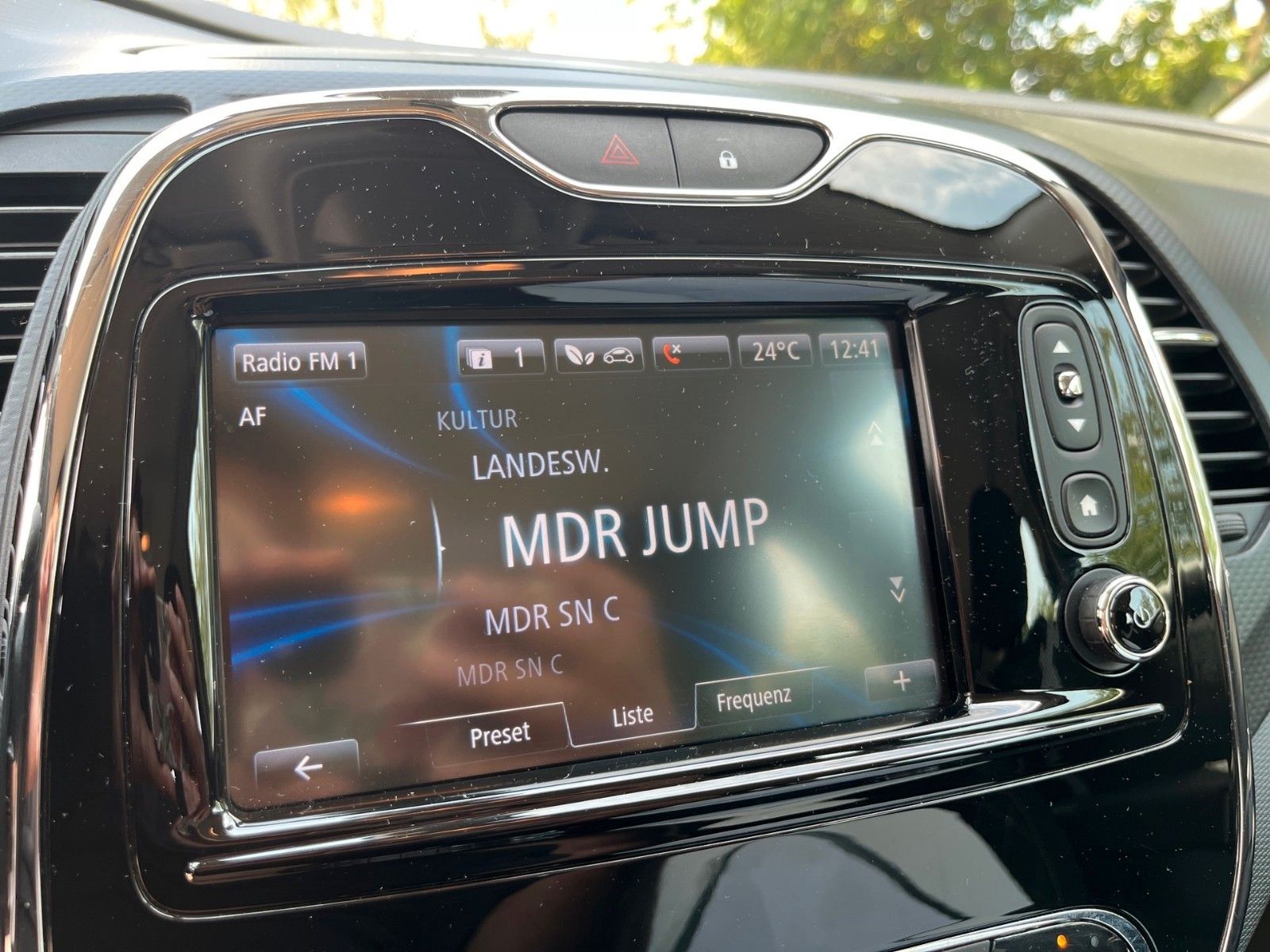 Renault Captur Luxe – Bild 14