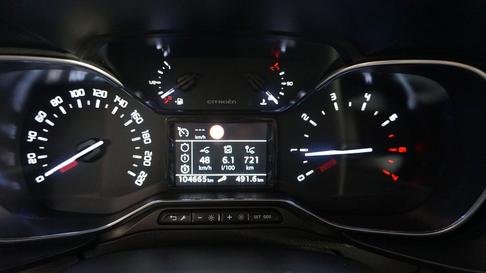 Fahrzeugabbildung Citroën Berlingo Feel M *1.Hand*Carplay*Navi*Kamera*