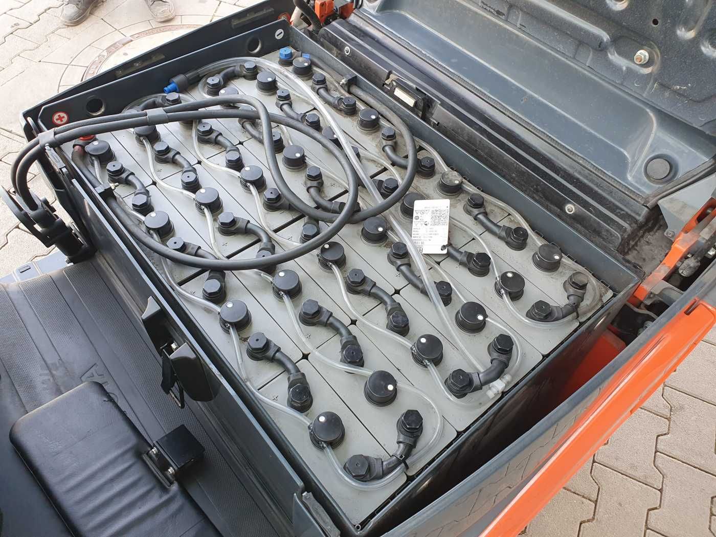 Fahrzeugabbildung Toyota 8FBET15 / Triplex: 4.30m / nur 3.412h! / 2022