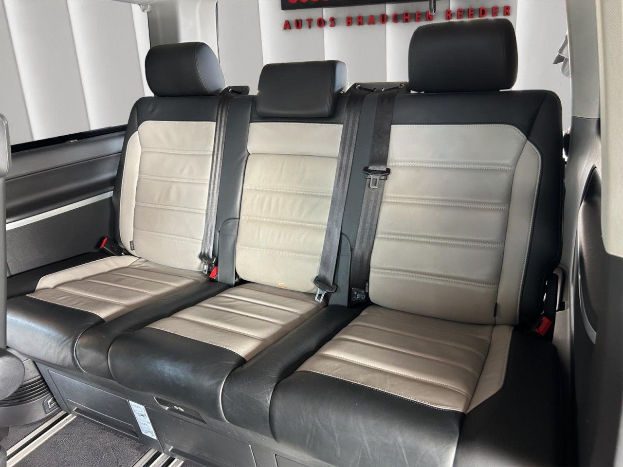 Volkswagen T6 2.0 TDI DSG 4Motion Multivan LED Navi AHK ACC foto 18
