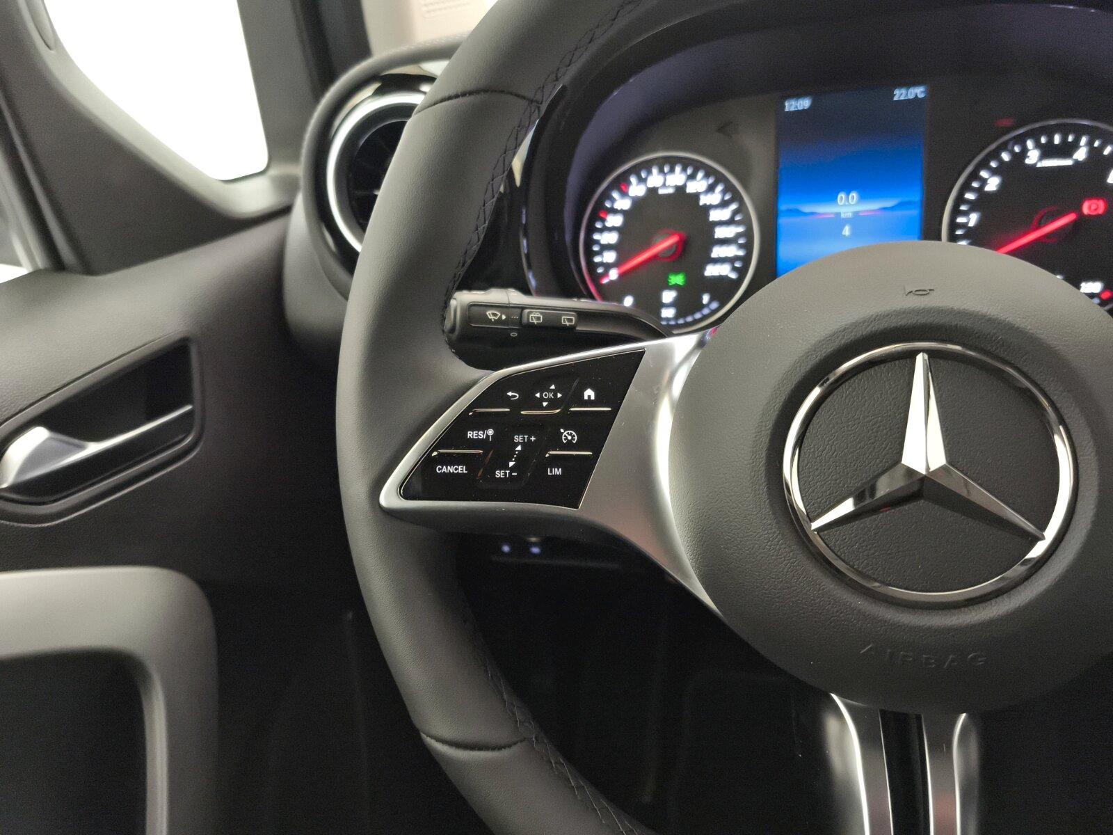 Mercedes-Benz T-Klasse T 180 Progressive standard EDITION