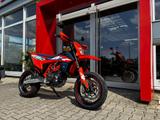 KTM 690 SMC-R  - KTM SMC R